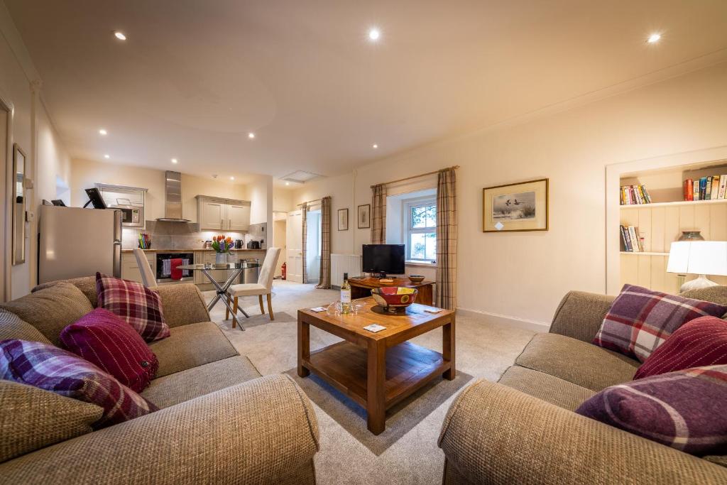 Lochsie Cottage room 5